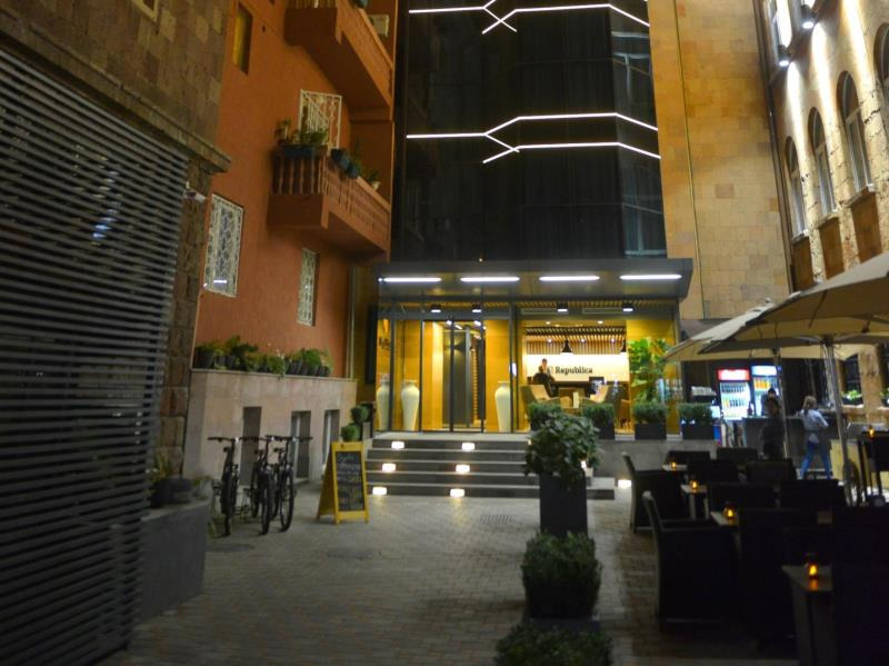 Republica Hotel יירבאן מראה חיצוני תמונה